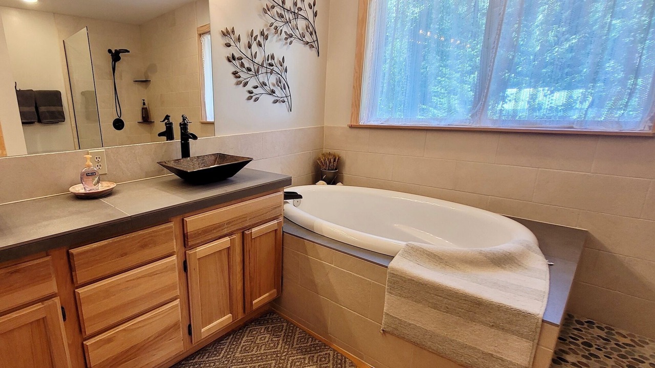Photo of Bathroom in Mazama