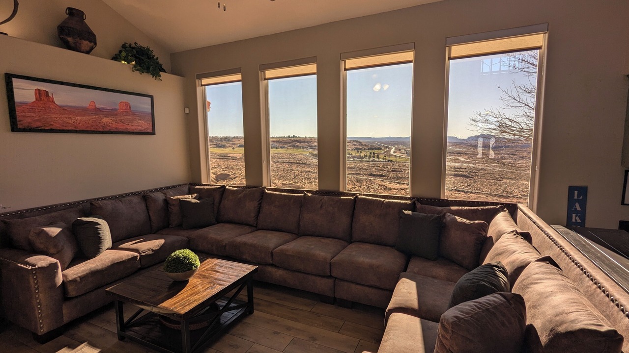 Photo of Livingroom in Page