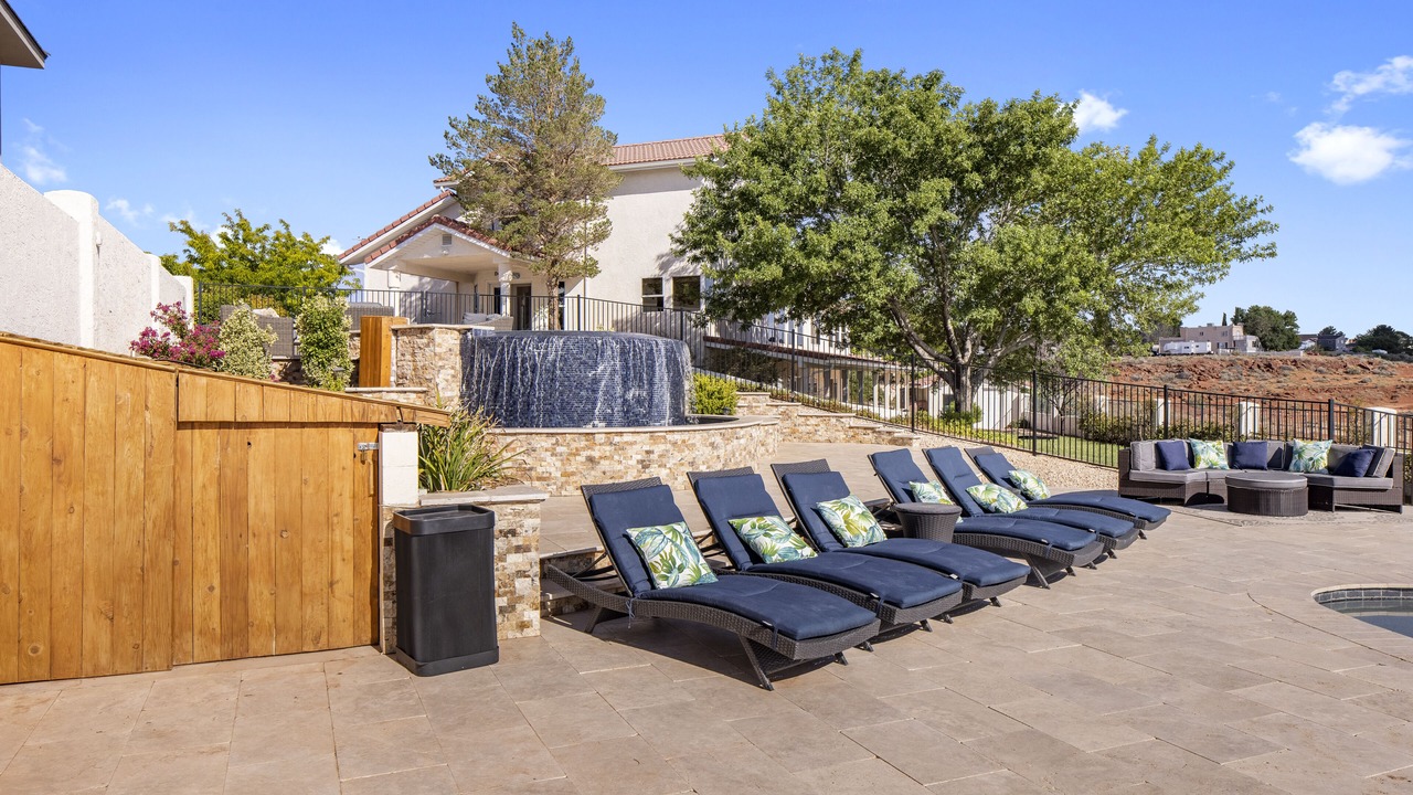 Photo of Patio Balcony in Page