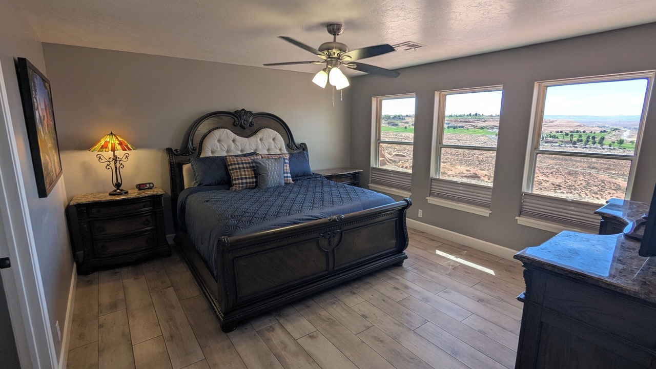 Photo of Bedroom in Page