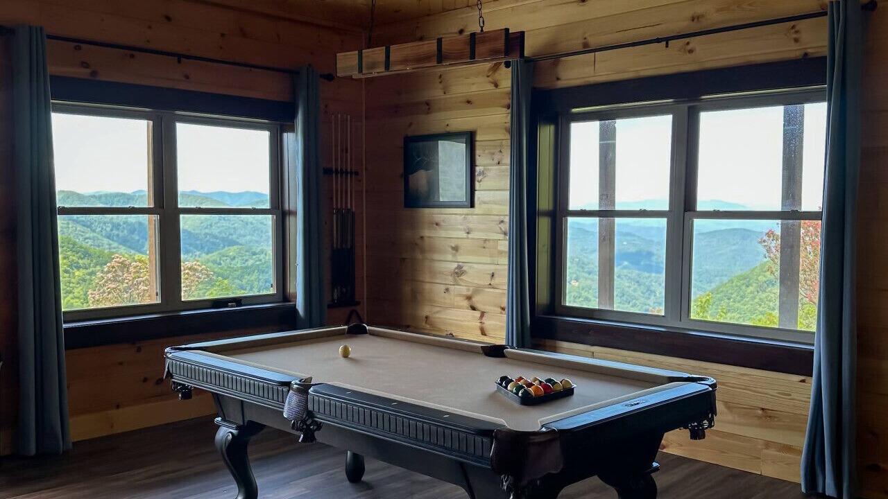 Photo of Bedroom in Bryson City