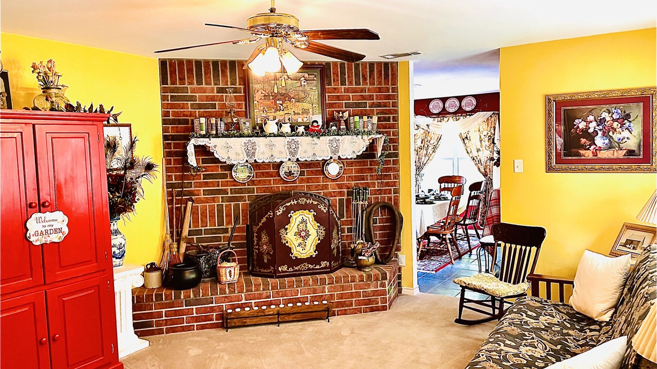 Photo of Livingroom in Van Zandt County