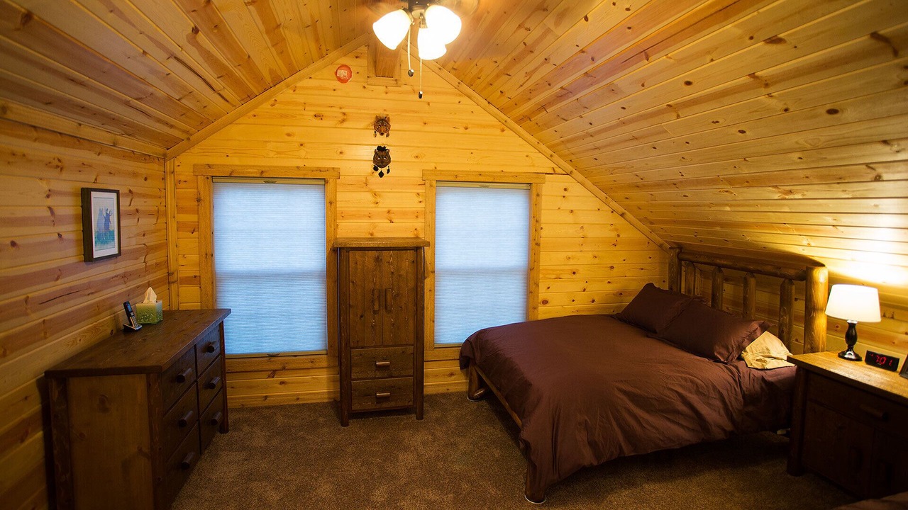 Photo of Bedroom in Cooke City-Silver Gate