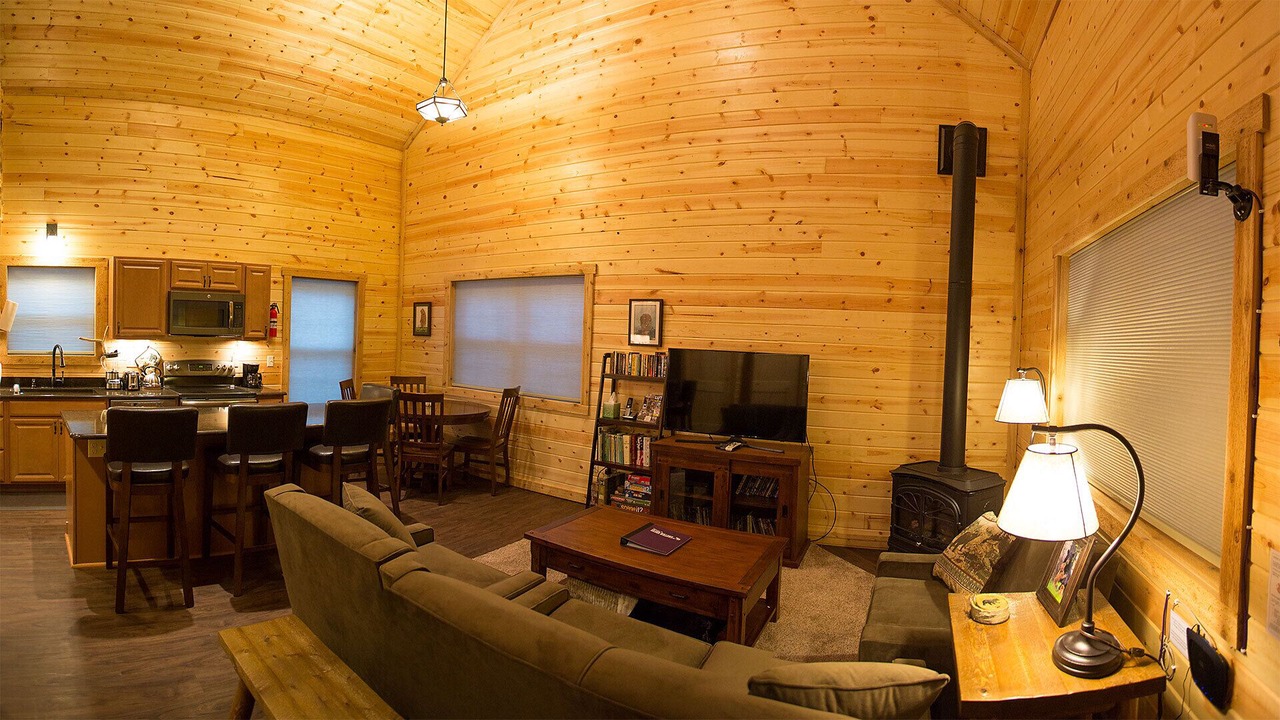 Photo of Bedroom in Cooke City-Silver Gate