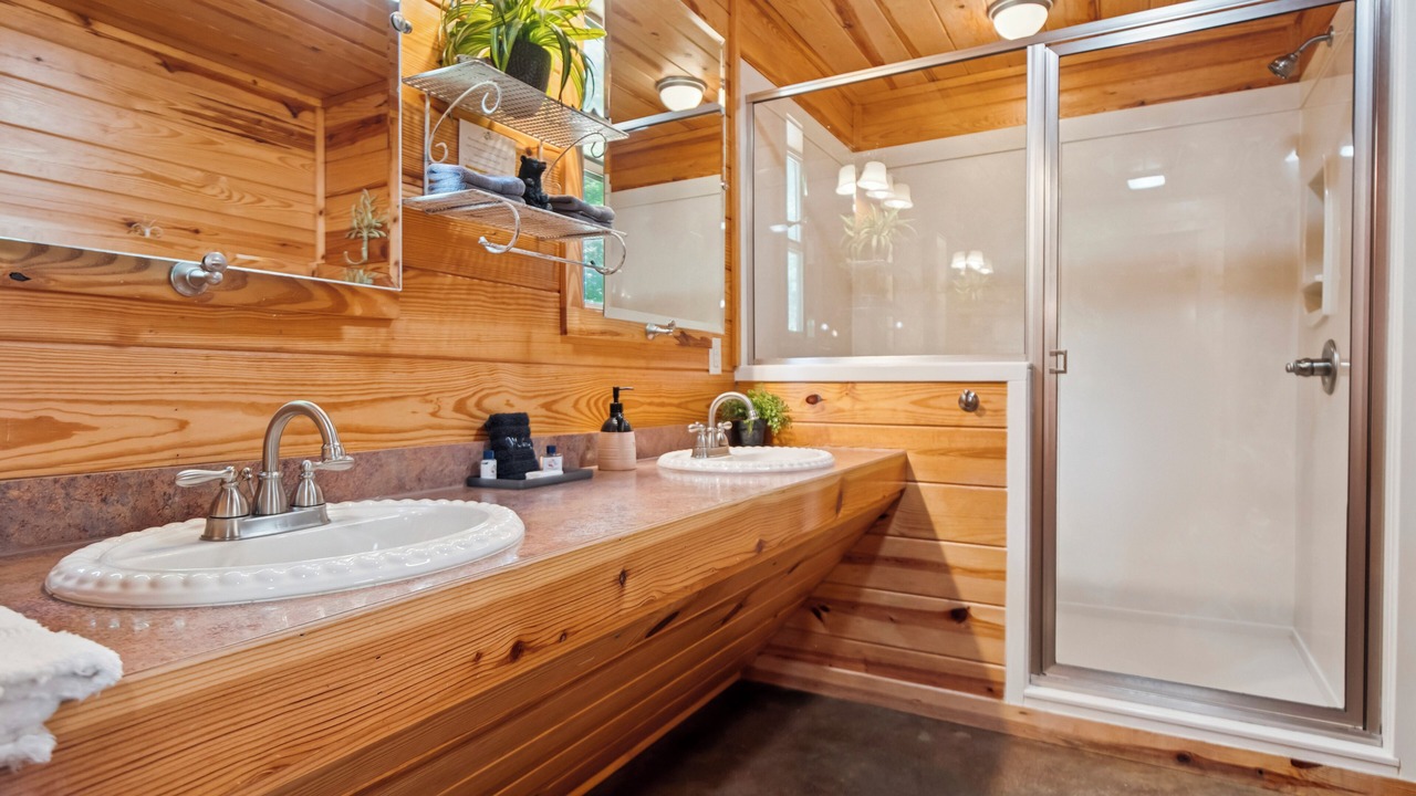 Photo of Bathroom in Bismarck