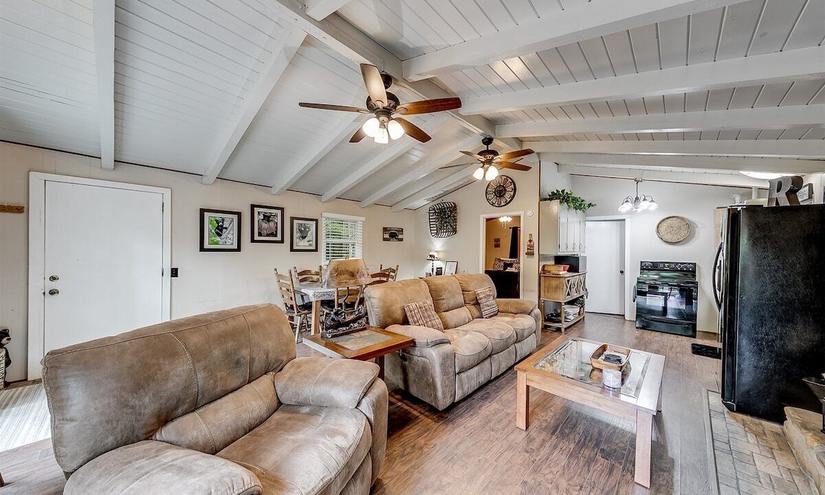 Photo of Bedroom in Helen