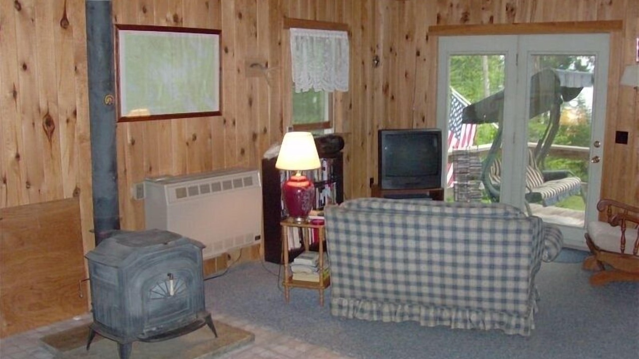 Photo of Livingroom in Whitney