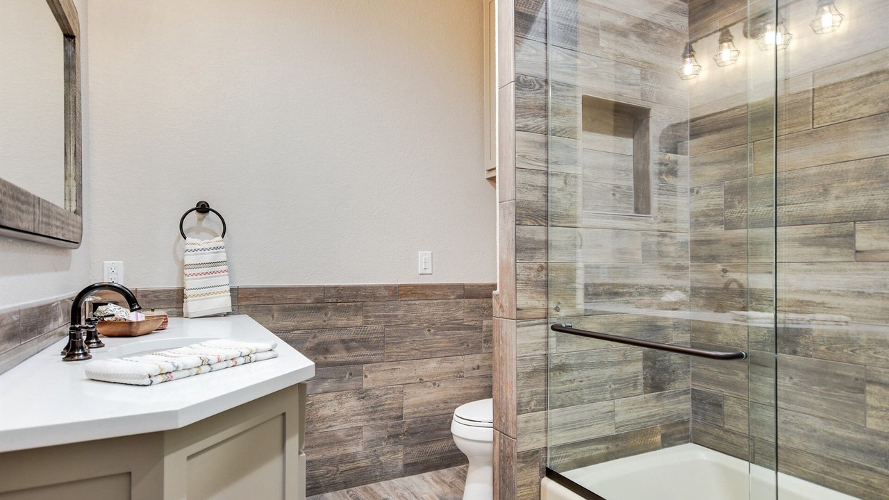 Photo of Bathroom in Blanco