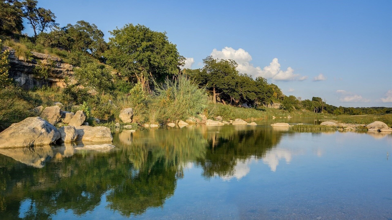 Photo of Others in Blanco
