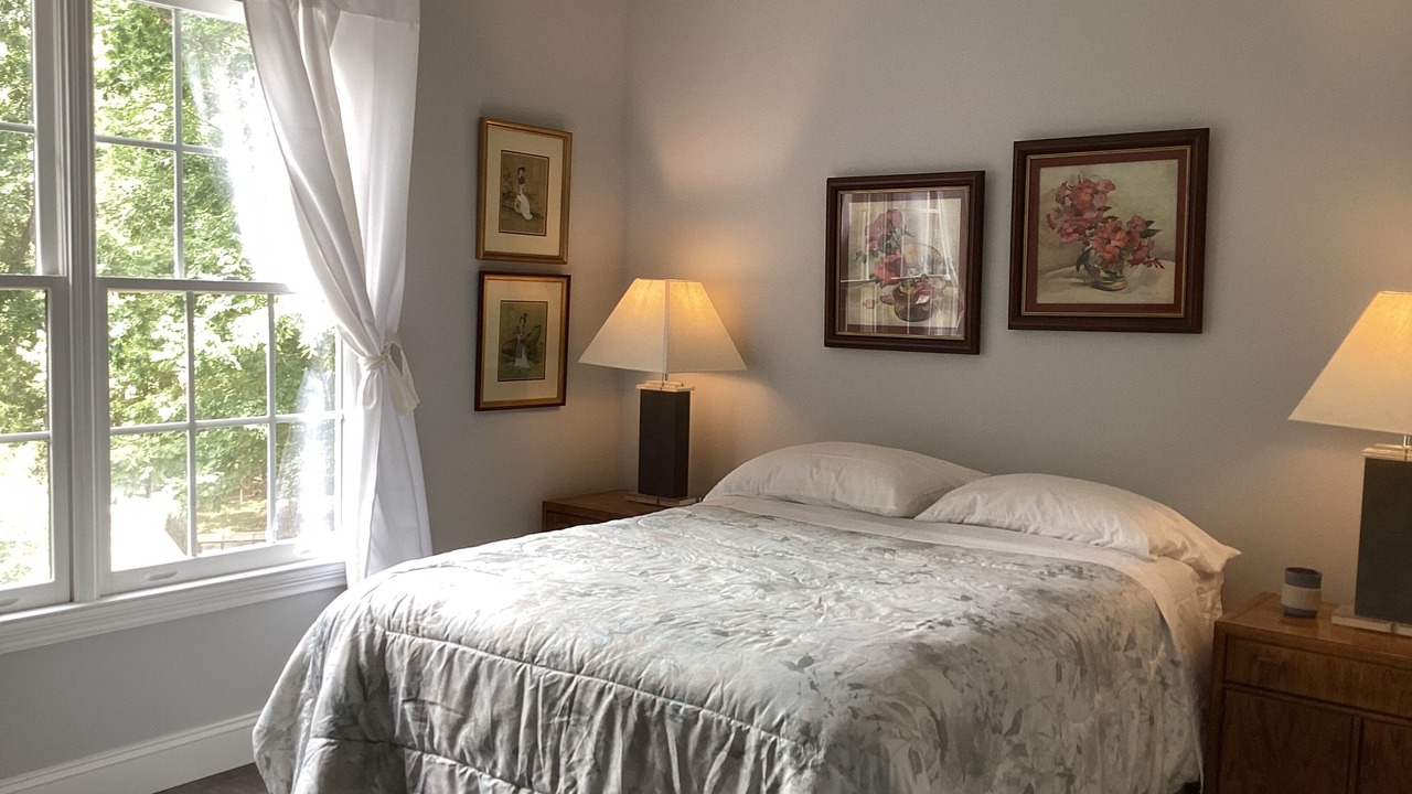 Photo of Bedroom in Mount Vernon