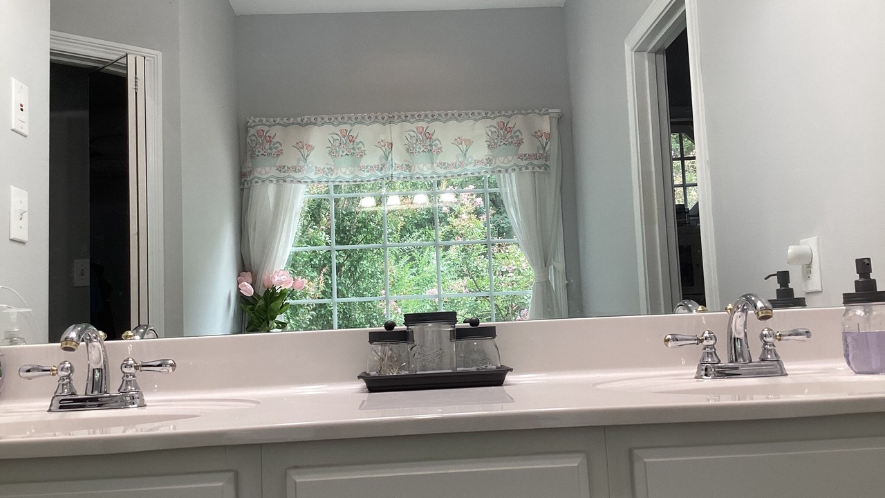 Photo of Bathroom in Mount Vernon