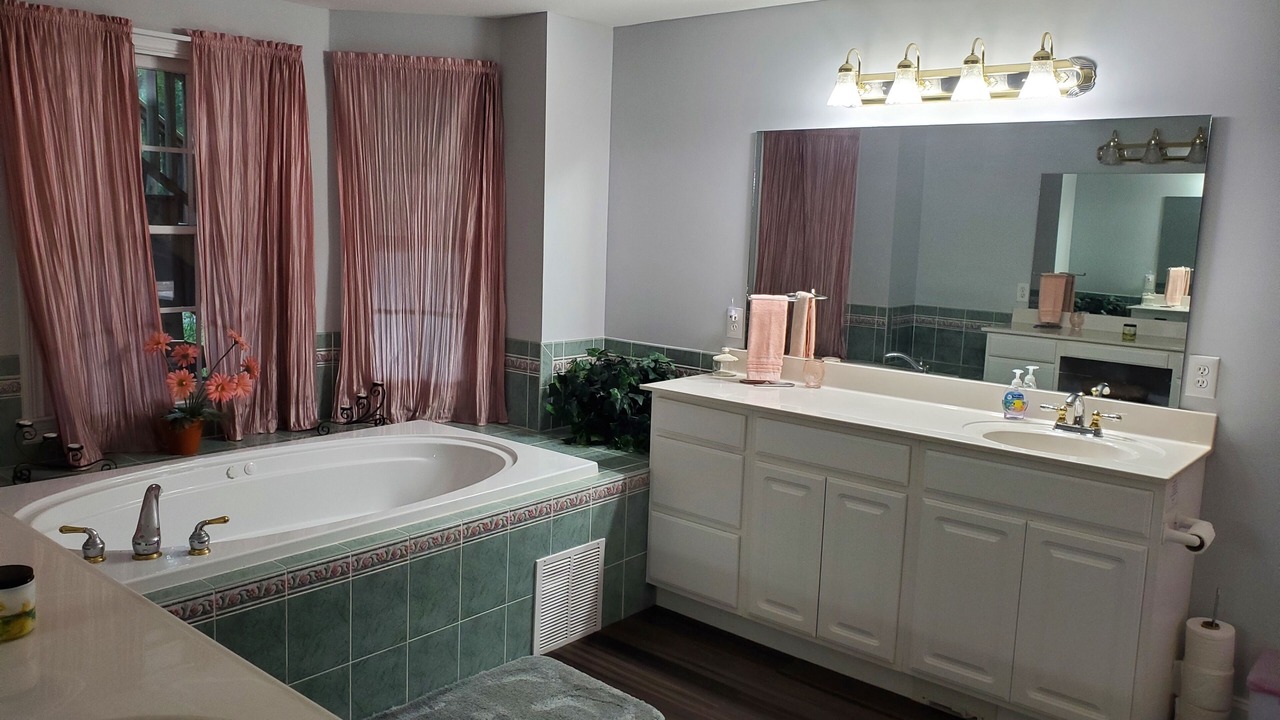 Photo of Bathroom in Mount Vernon