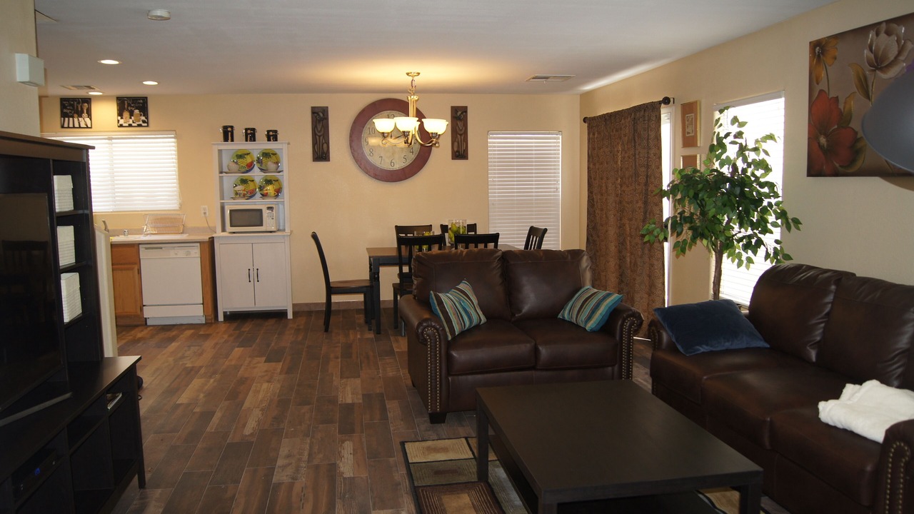 Photo of Livingroom in Silverado Ranch