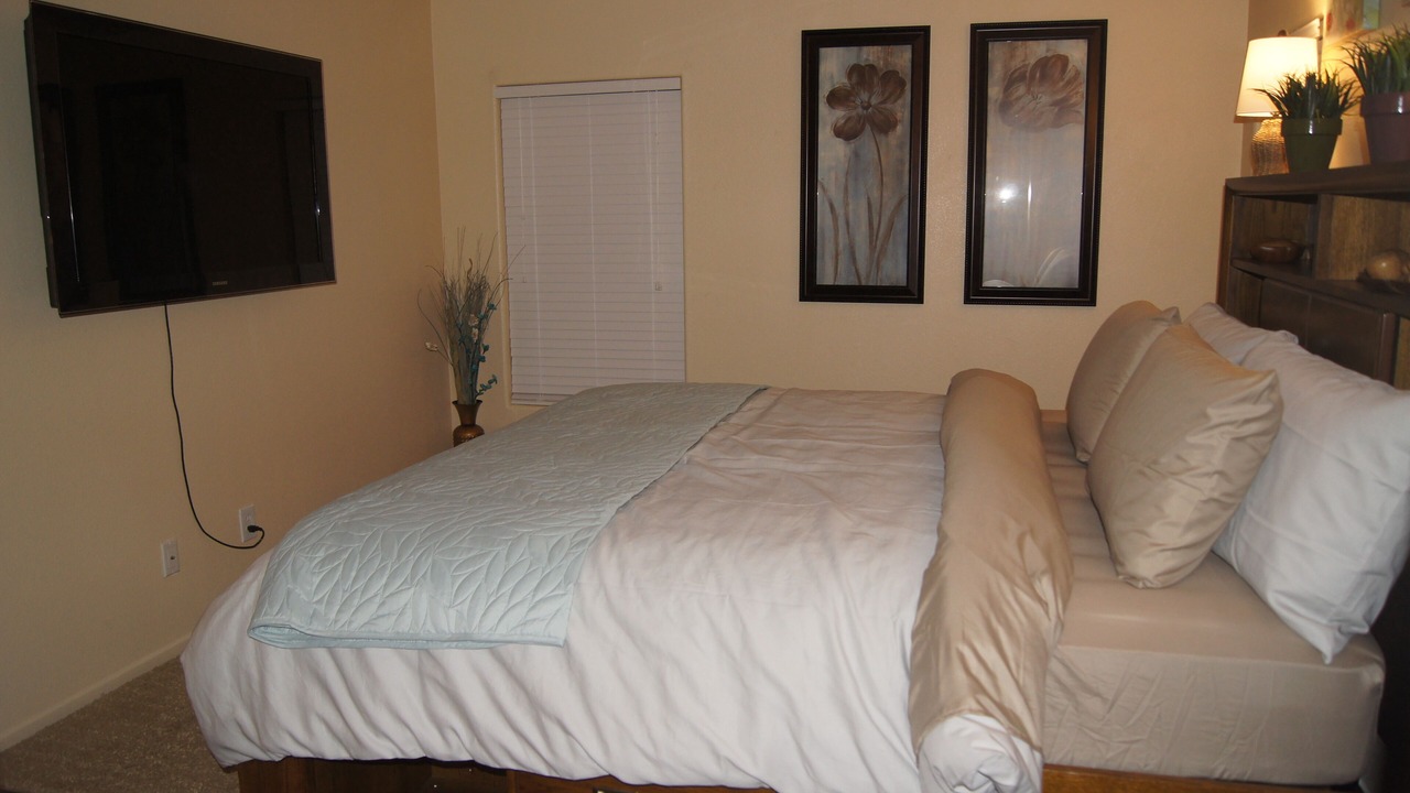 Photo of Bedroom in Silverado Ranch
