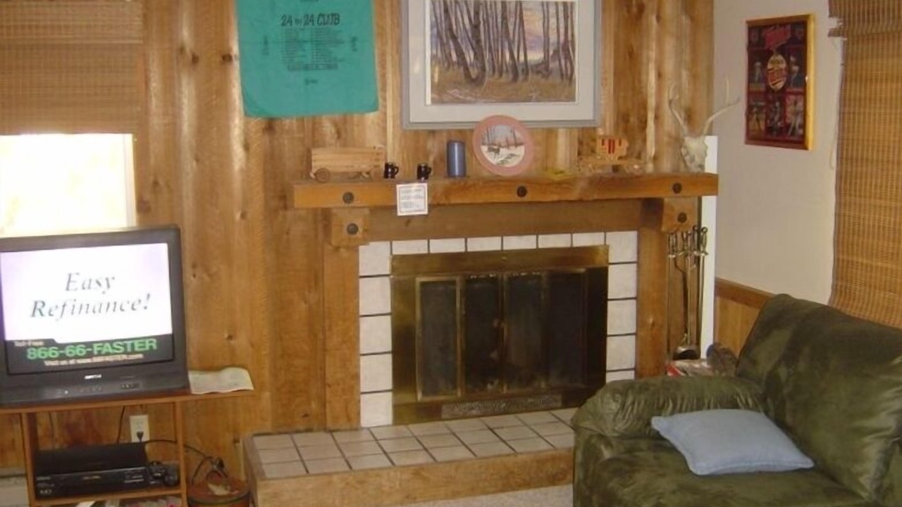 Photo of Bedroom in West Yellowstone