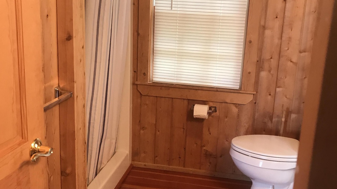 Photo of Bathroom in Seal Cove