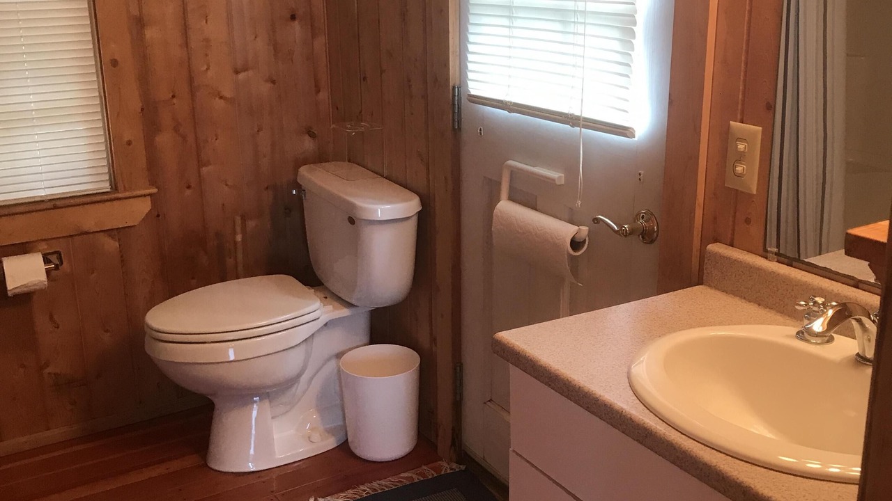 Photo of Bathroom in Seal Cove