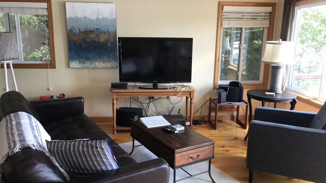 Photo of Livingroom in Westhampton
