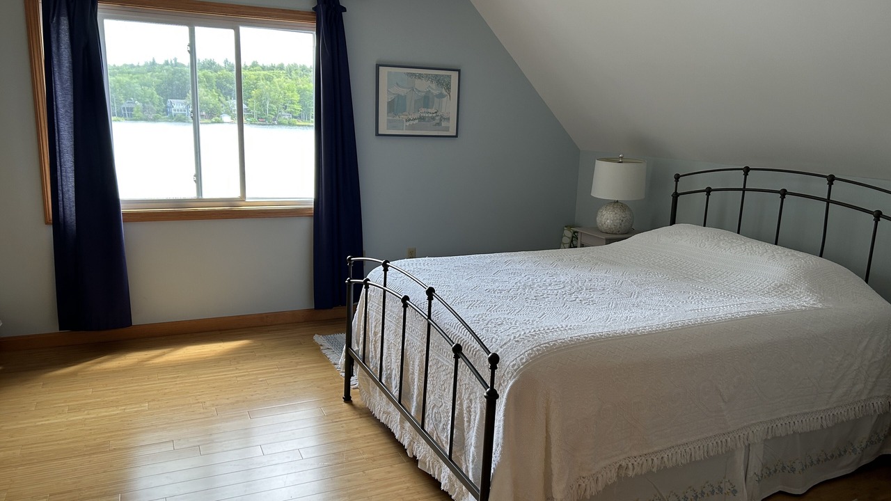 Photo of Bedroom in Westhampton
