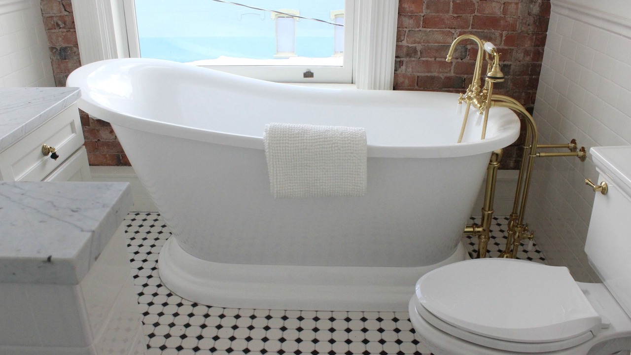 Photo of Bathroom in Silverton