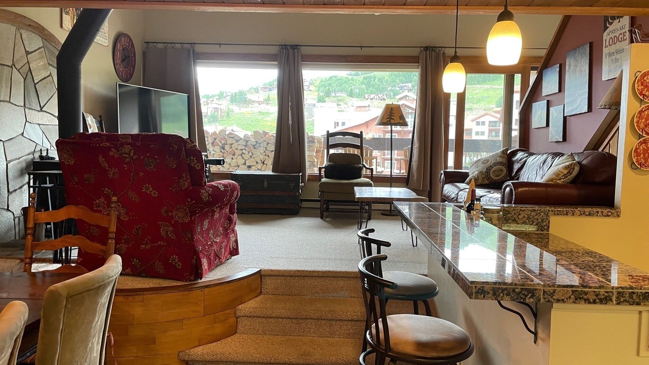 Photo of Livingroom in Mount Crested Butte