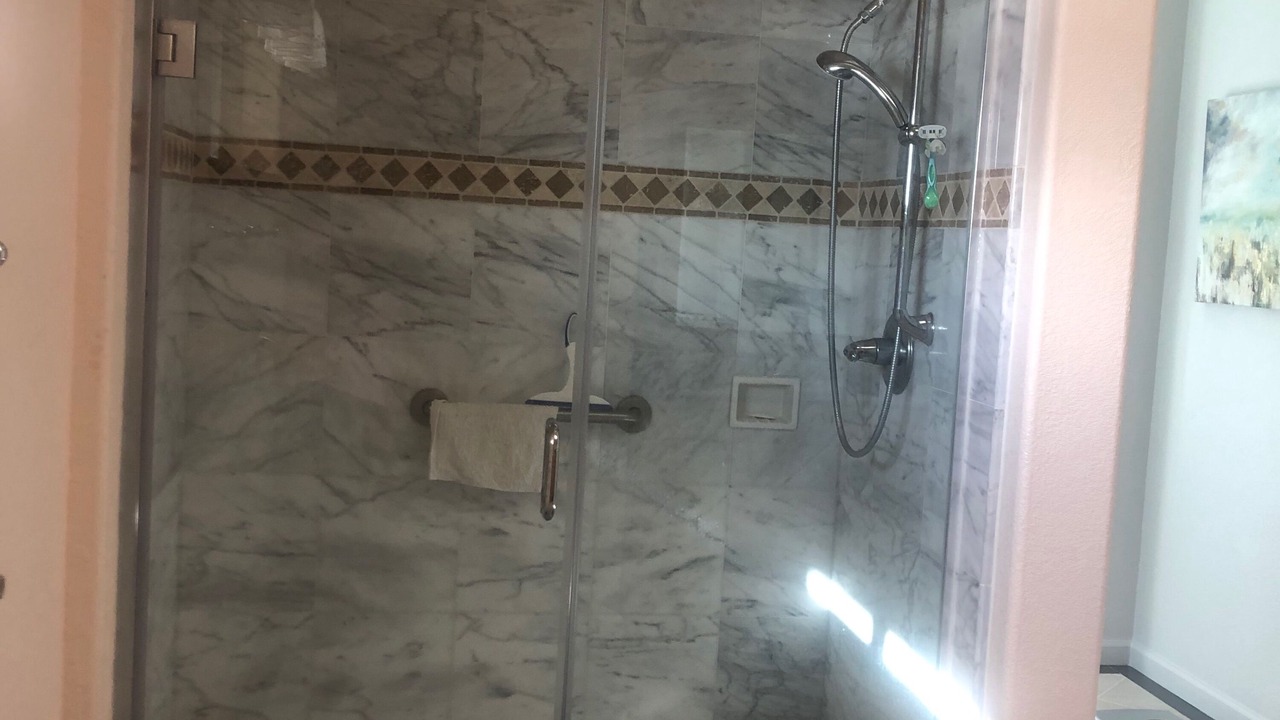 Photo of Bathroom in Adelma Beach