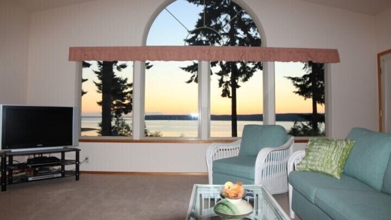 Photo of Livingroom in Adelma Beach