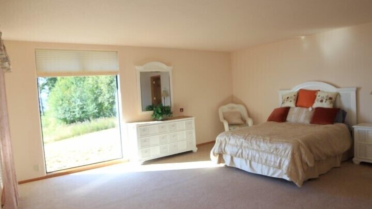 Photo of Others in Adelma Beach