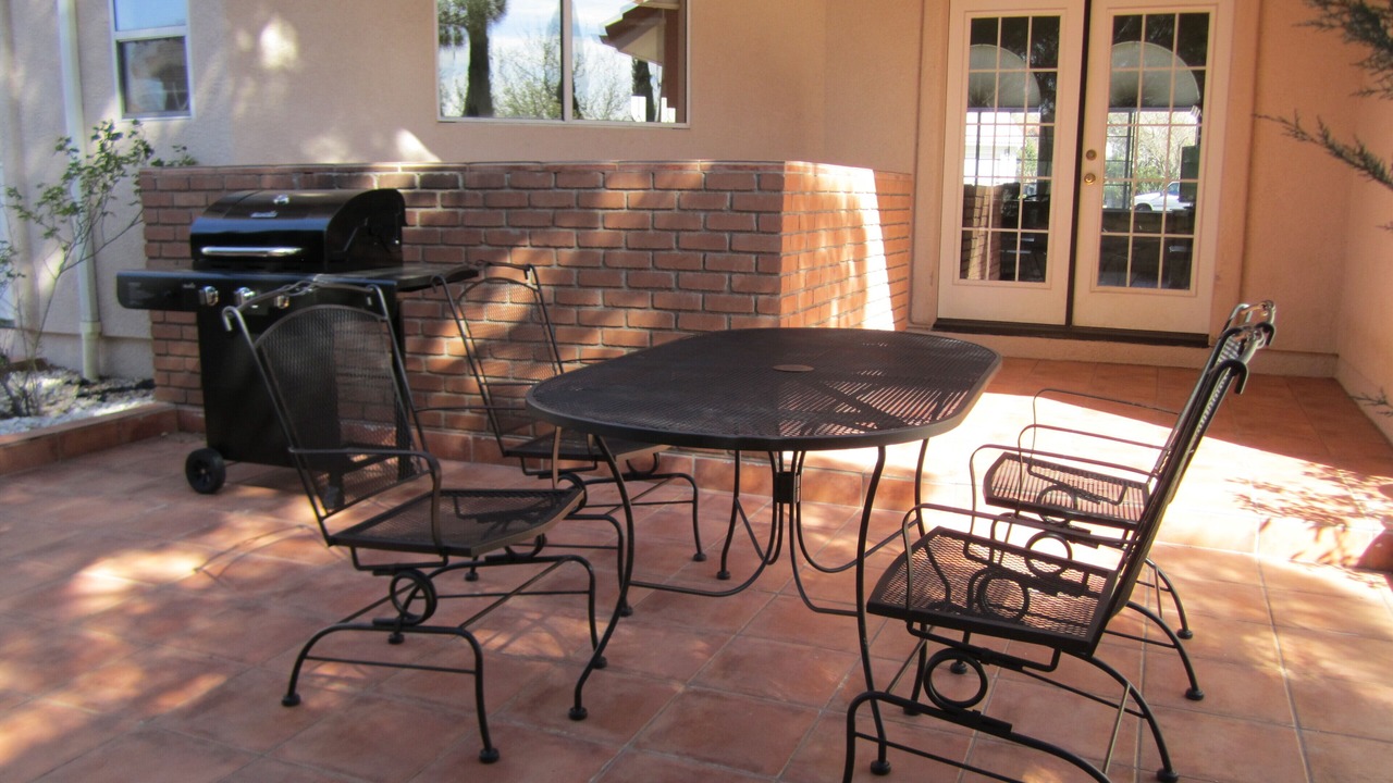 Photo of Outdoor in Page
