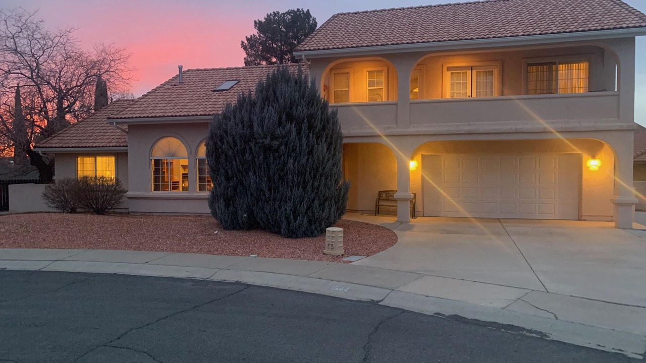 Photo of Outdoor in Page