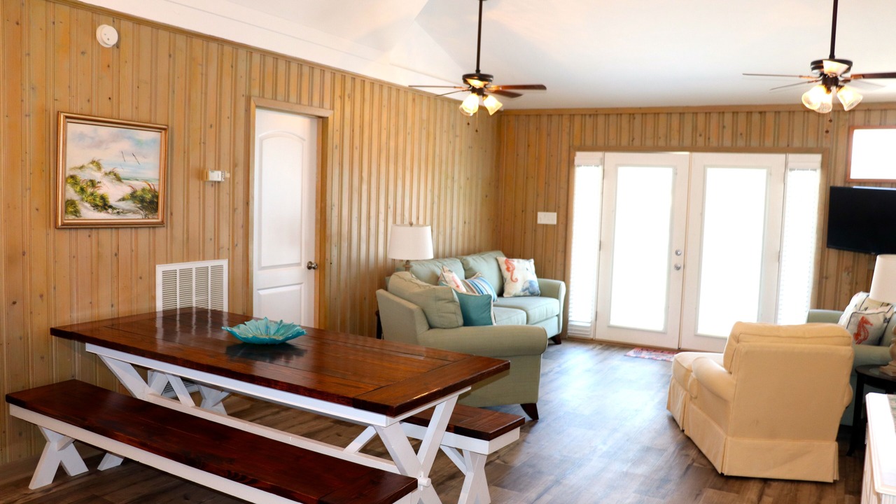 Photo of Livingroom in North Myrtle Beach