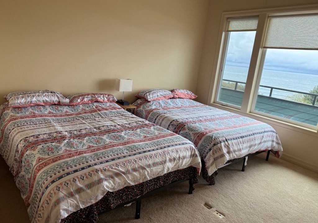 Photo of Bedroom in Arch Cape