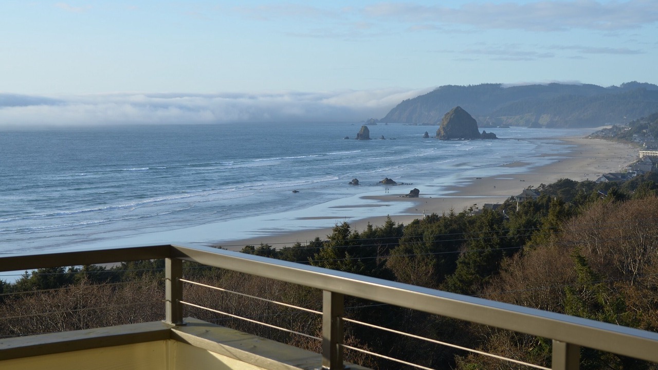 Photo of Patio Balcony in Arch Cape
