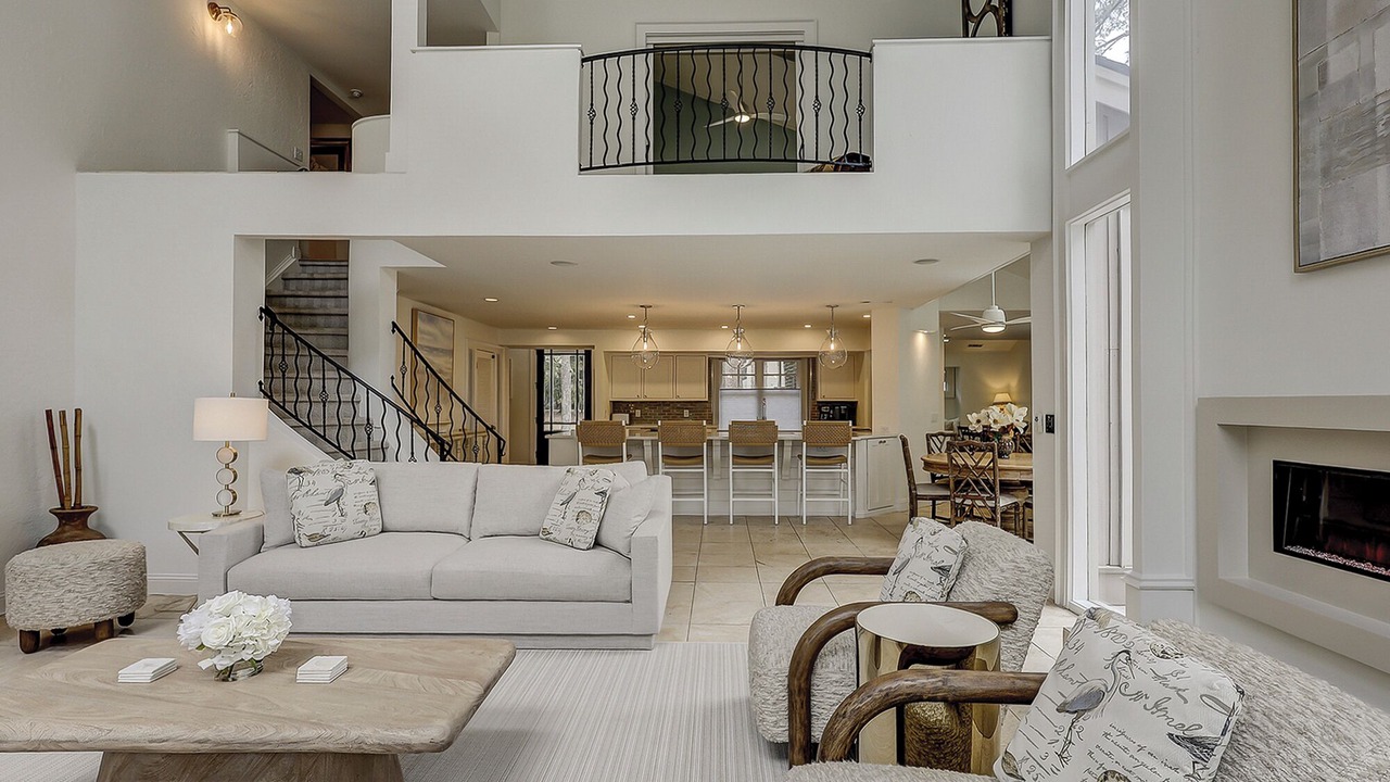 Photo of Livingroom in Sea Pines