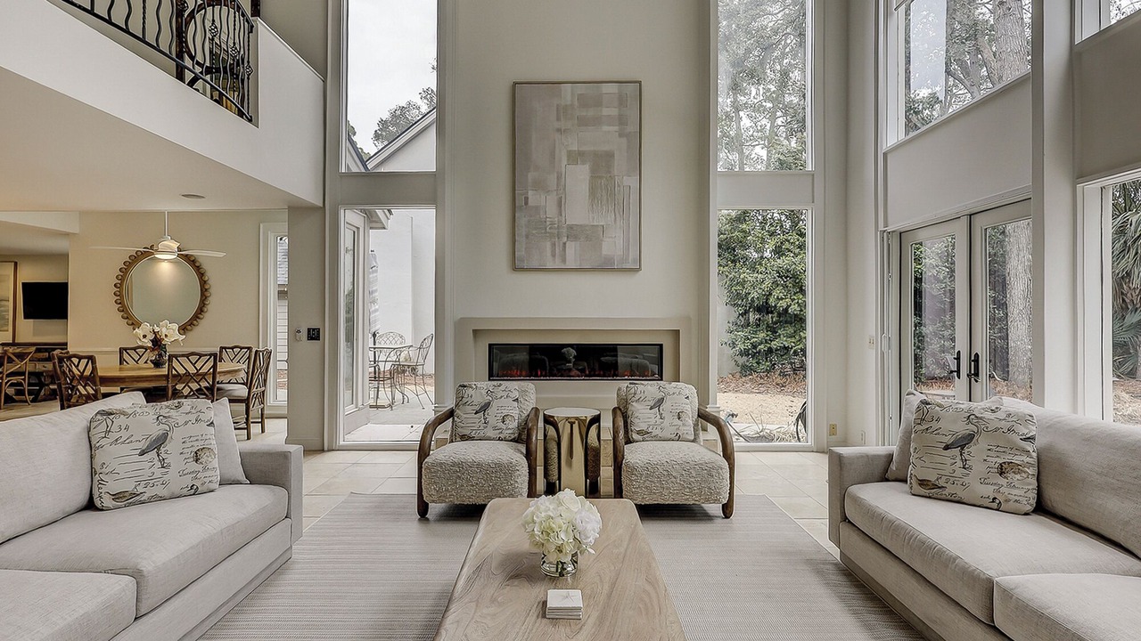 Photo of Livingroom in Sea Pines