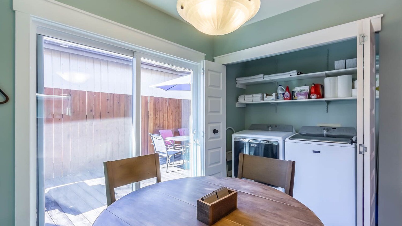 Photo of Others in Oakridge