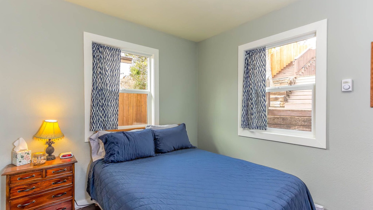 Photo of Others in Oakridge