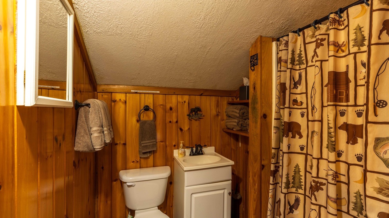 Photo of Bathroom in Logan