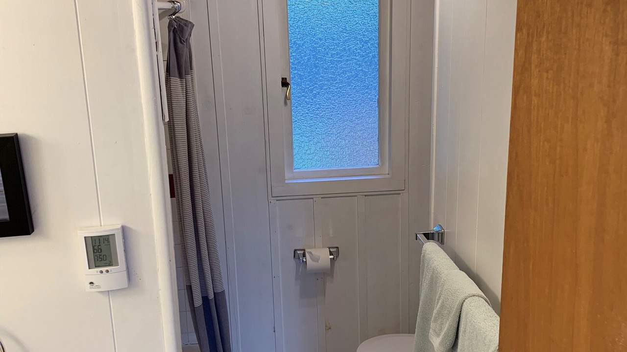 Photo of Bathroom in Indianola