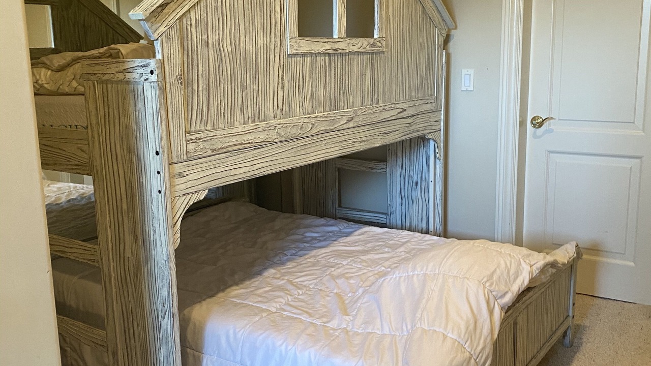 Photo of Bedroom in Discovery Bay