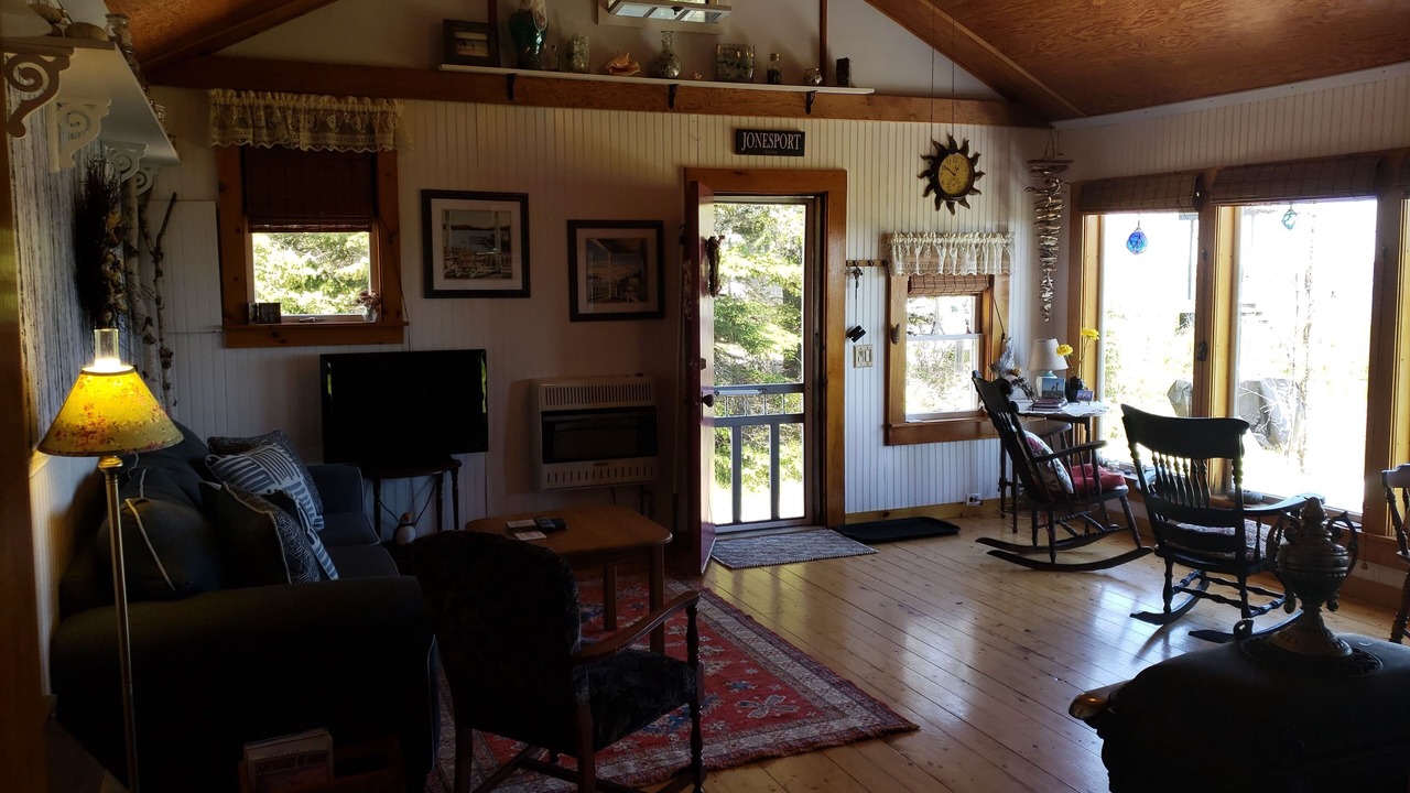 Photo of Livingroom in Jonesport
