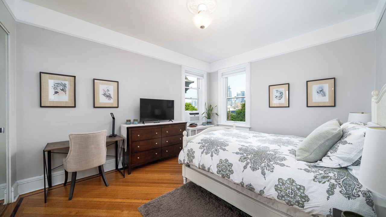Photo of Bedroom in Hoboken