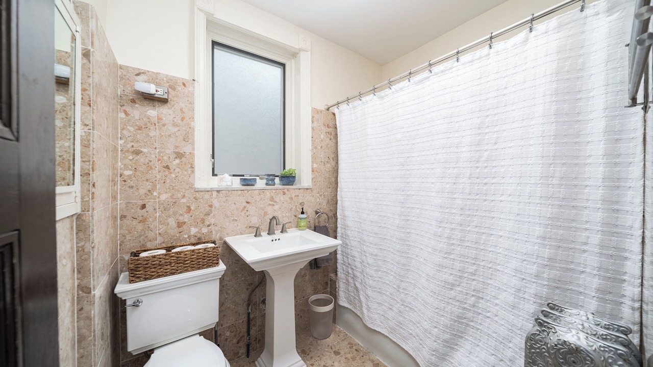Photo of Bathroom in Hoboken