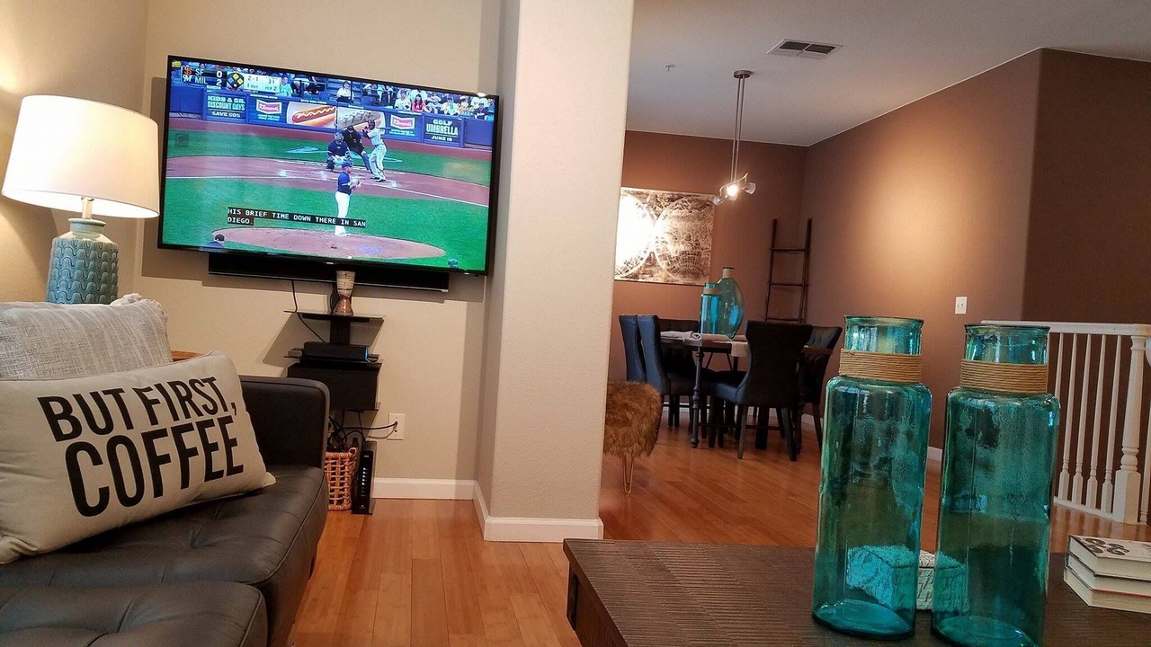 Photo of Livingroom in North Natomas