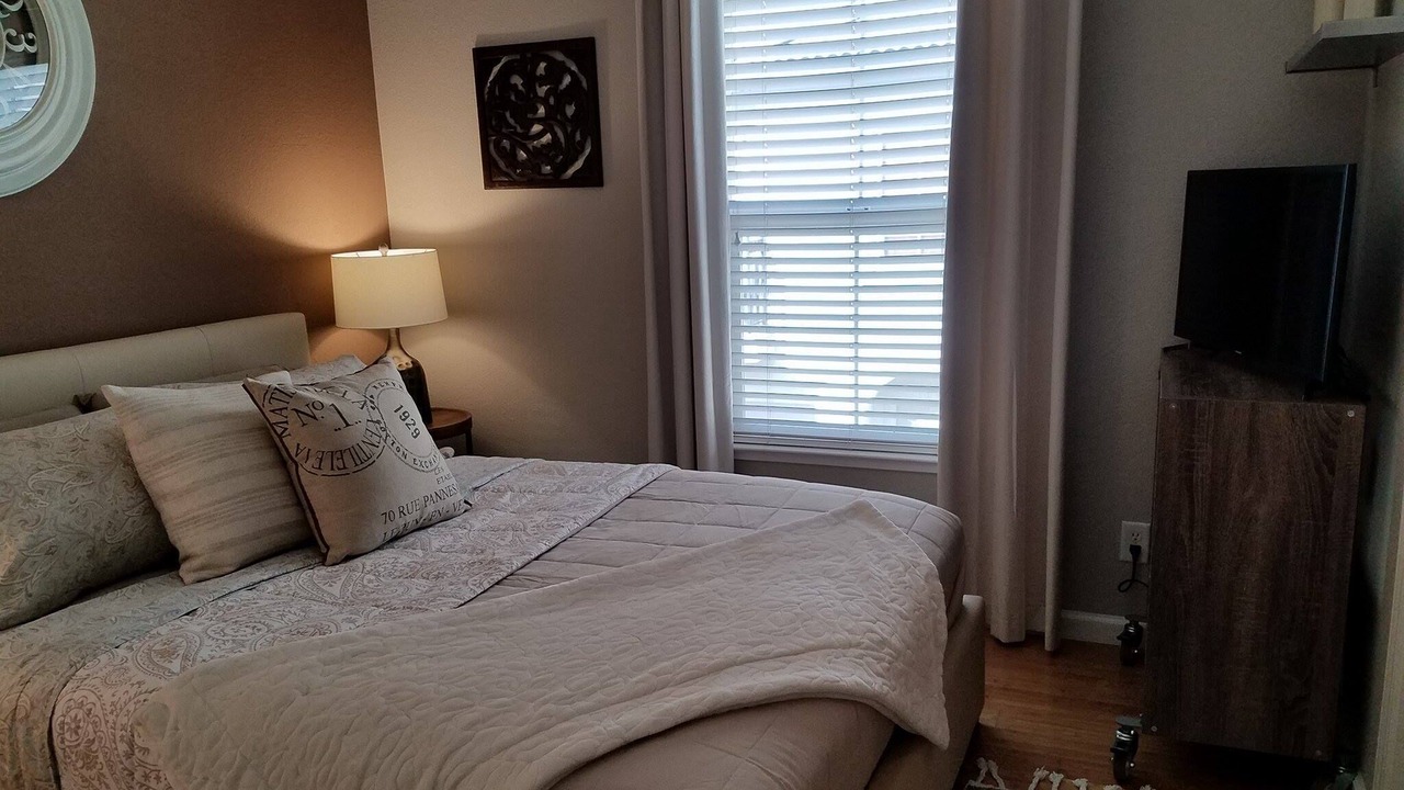 Photo of Bedroom in North Natomas
