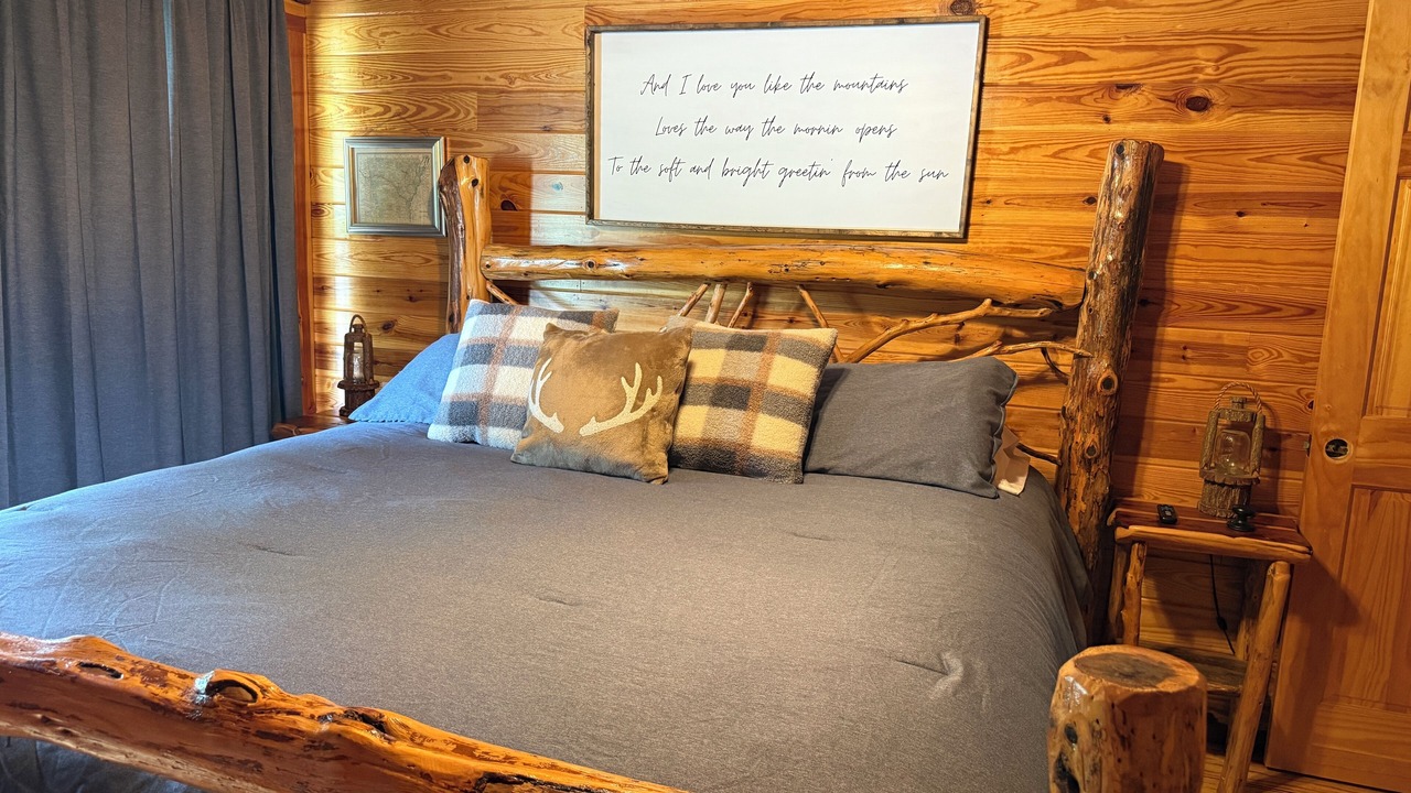 Photo of Bedroom in Mountain View