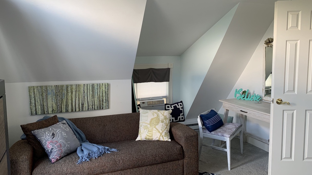 Photo of Livingroom in Shawanese