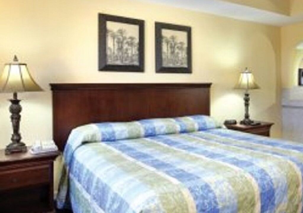 Photo of Bedroom in Pompano Beach