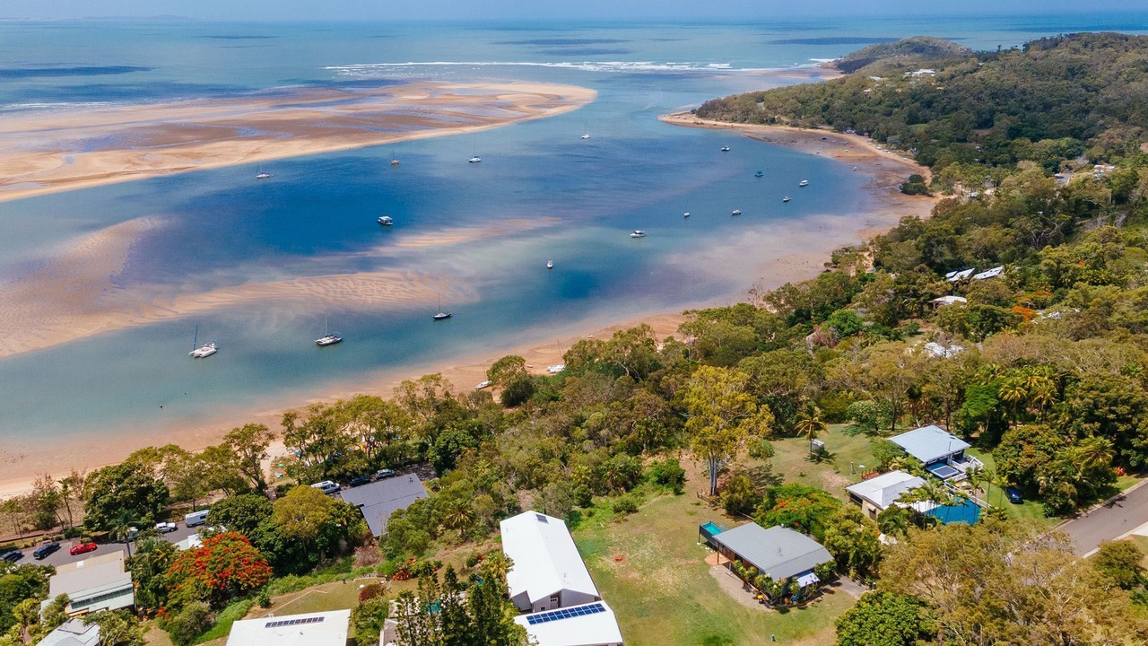 Photo of Others in Seventeen Seventy