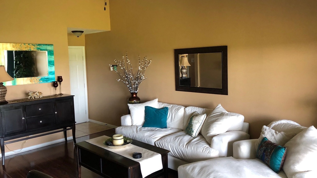 Photo of Livingroom in Shepherd Mountain